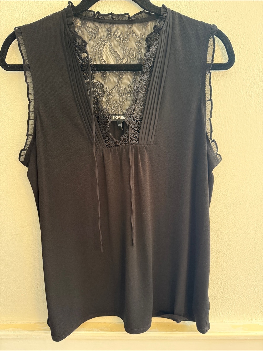 Express Black Lace-Detail V-Neck Sleeveless Top